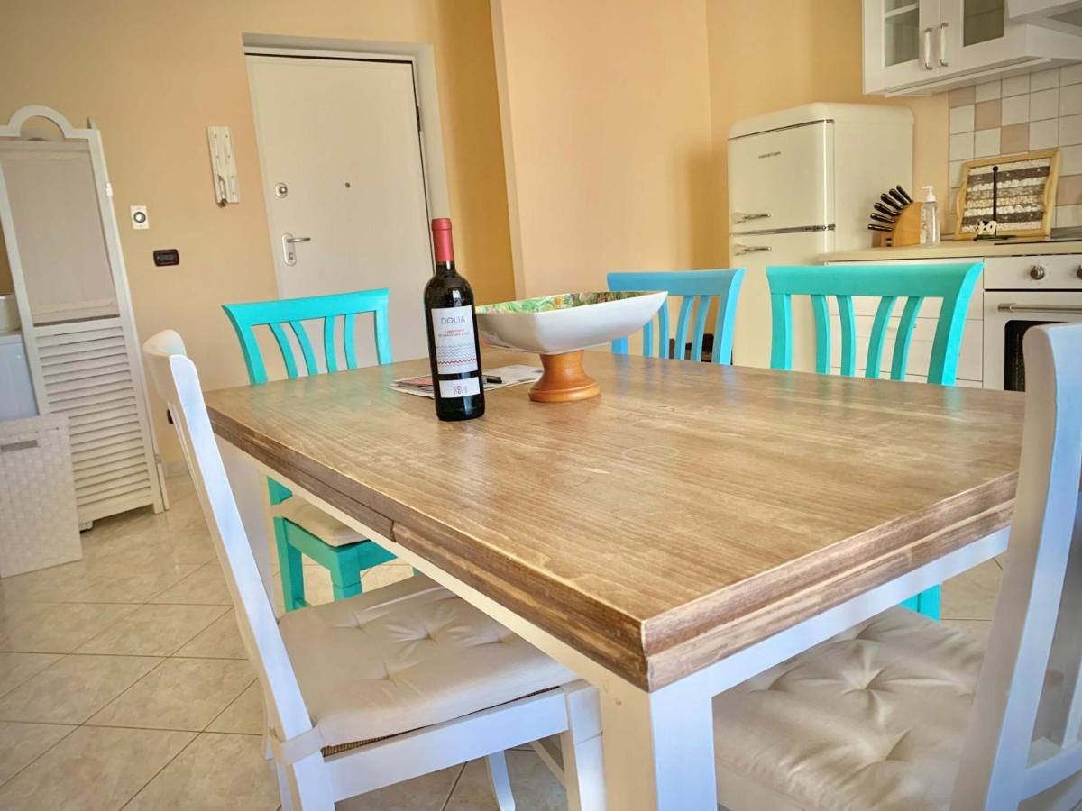 Tavolo da pranzo per vivere la casa